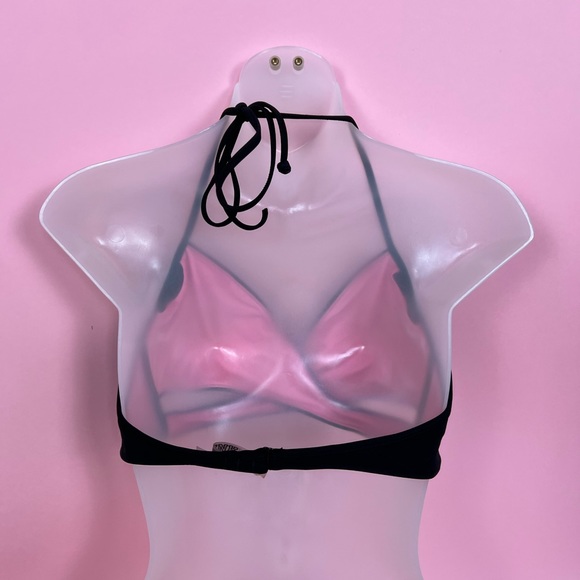 ❌SOLD-VINTED❌ PINK Victoria’s Secret Crossover Embellished Bikini Top - Picture 5 of 6